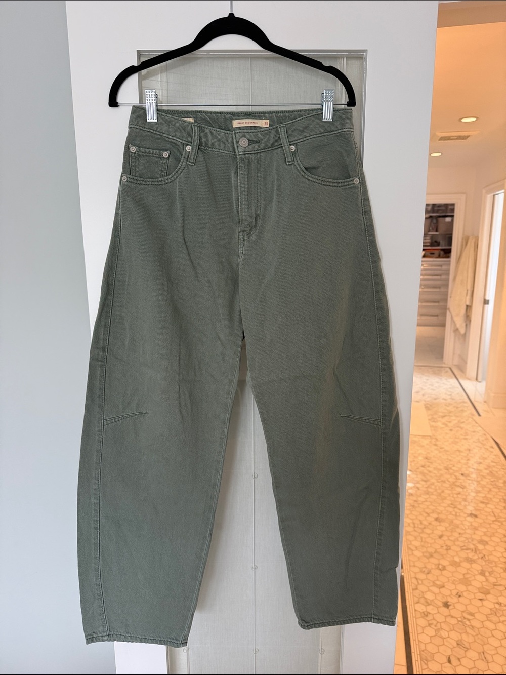 Levi's Women’s Barrell Jeans